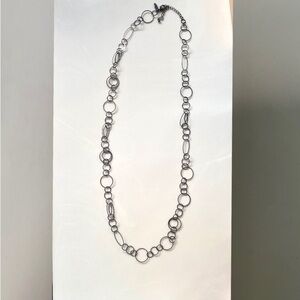 Beautiful black/gray chain necklace